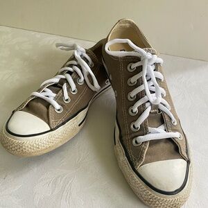 Converse All Star Grey Low Sneakers Size 6.5